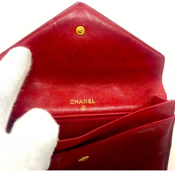 Chanel Lambskin Deep Red Wallet, dust bag and box - Picture 2 of 10